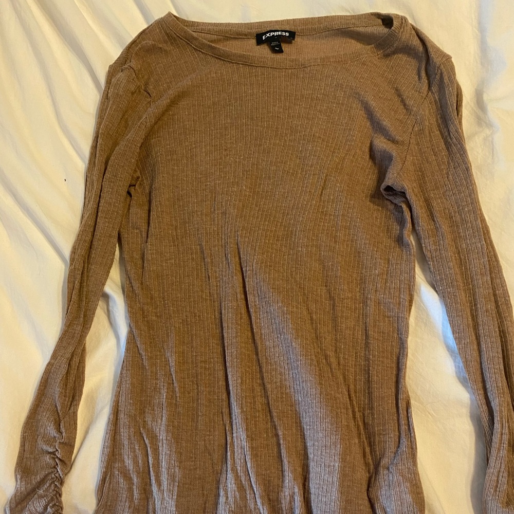 Neutral Express Top - Picture 2 of 4